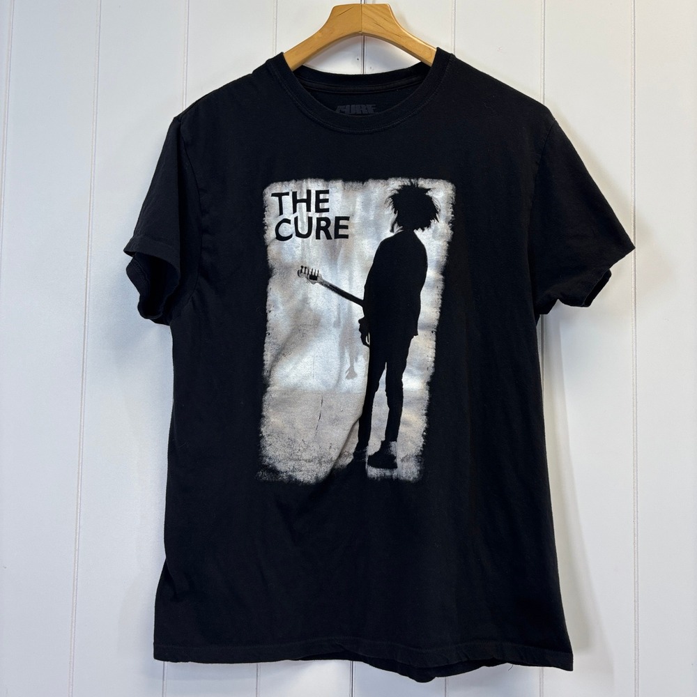 The Cure Mens Alternative Band Graphic Tee Size L Goth Punk New Wave Classic